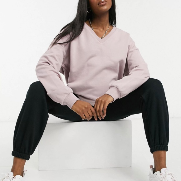 ASOS DESIGN Maternity Oversized Sweatshirt w/Drop v neck in mink (US 8) - Picture 1 of 6